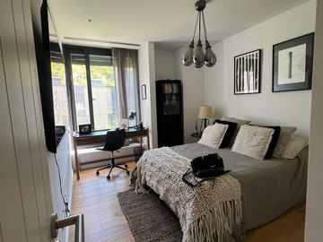 Beccar - Casa con jardín propio en Condominio CASA 