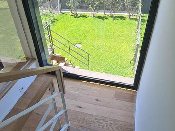 Beccar - Casa con jardín propio en Condominio CASA 