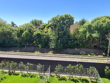 Beccar - Casa con jardín propio en Condominio CASA 