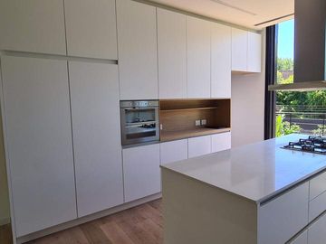 Beccar - Casa con jardín propio en Condominio CASA 