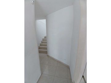 Se venden 2 casas esquineras!
