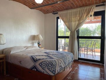 Casa en Venta en Jocotepec, Jalisco -Vista panorámica al Lago de Chapala