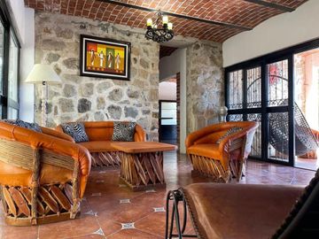 Casa en Venta en Jocotepec, Jalisco -Vista panorámica al Lago de Chapala