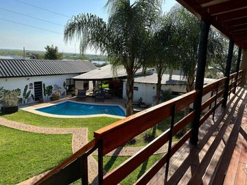 Hotel en venta - 10 Habitaciones 2 Salones - 1.200Mts2 - San Fernando, Corrientes
