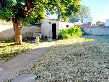 Casa sobre Almirante Brown - Santa Rosa - La Pampa