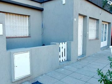 Casa sobre Almirante Brown - Santa Rosa - La Pampa