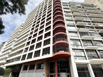 Venta Departamento 3 Dormitorios Av. Libertad 84 Rosario. Vista al Río. Barrio Martin
