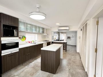 Venta Departamento 3 Dormitorios Av. Libertad 84 Rosario. Vista al Río. Barrio Martin