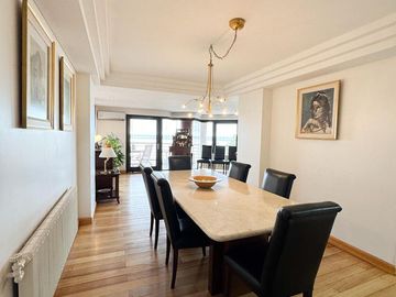 Venta Departamento 3 Dormitorios Av. Libertad 84 Rosario. Vista al Río. Barrio Martin