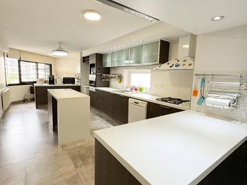 Venta Departamento 3 Dormitorios Av. Libertad 84 Rosario. Vista al Río. Barrio Martin