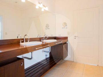 Casa en  Venta Barrio Septiembre Escobar