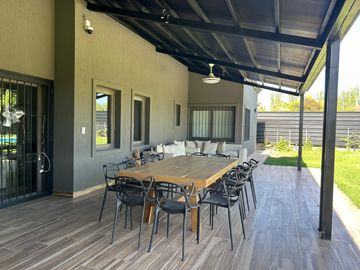 Casa en venta en Lunlunta