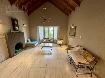 Casa en Campos De Echeverria Venta