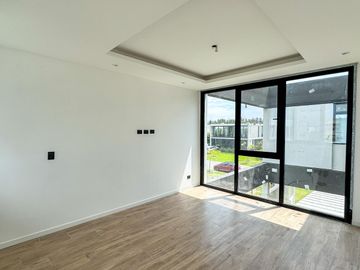 Venta Casa - Los Castaños - Nordelta / Tigre