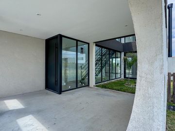 Venta Casa - Los Castaños - Nordelta / Tigre
