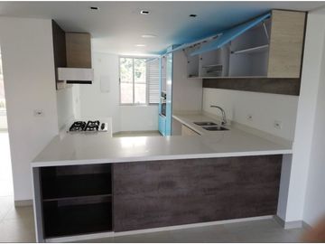 RENTA CASA CONJUNTO CERRADO PINARES