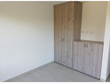 RENTA CASA CONJUNTO CERRADO PINARES