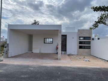 Casas  en venta Mérida Privada Inara Una planta MODELO 183