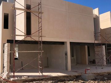 Casa venta en Merida con alberca en Privada Maruva Santa Rita Cholul Yucatan