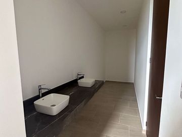 Casa venta en Merida con alberca en Privada Maruva Santa Rita Cholul Yucatan