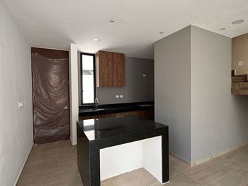 Casa venta en Merida con alberca en Privada Maruva Santa Rita Cholul Yucatan