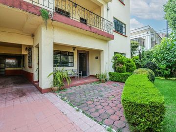 CASA EN VENTA EN DEL VALLE