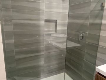 Departamento en Venta en Col. Monumental, Ideal para Profesionistas de la Salud