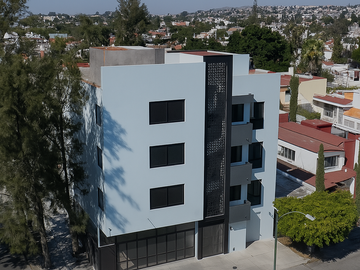 Departamento en Venta en Col. Monumental, Ideal para Profesionistas de la Salud