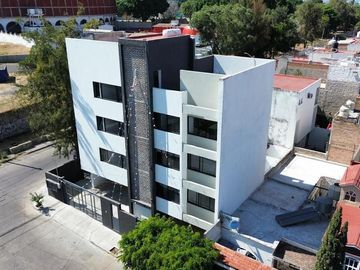 Departamento en Venta en Col. Monumental, Ideal para Profesionistas de la Salud