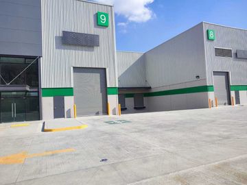 Nave Industrial en Renta 3,542m² (38,126 ft²)