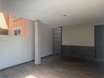 RMC CASA EN VENTA EN PARAJE SANTA ROSA EN APODACA NUEVO LEÓN