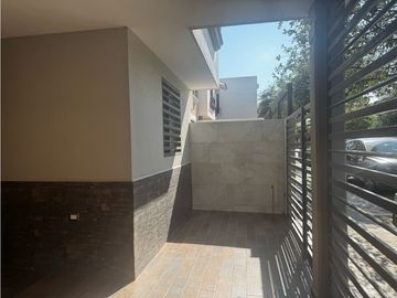 RMC CASA EN VENTA EN PARAJE SANTA ROSA EN APODACA NUEVO LEÓN