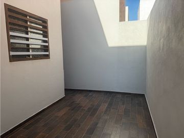 RMC CASA EN VENTA EN PARAJE SANTA ROSA EN APODACA NUEVO LEÓN