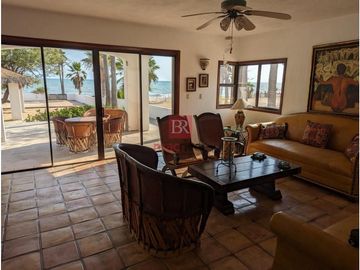 CASA EN VENTA FRENTE AL MAR EN LAS BOCAS, SONORA