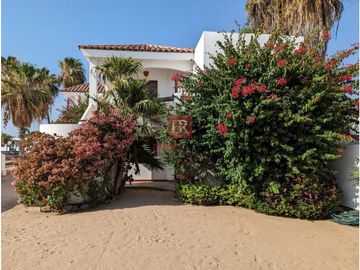 CASA EN VENTA FRENTE AL MAR EN LAS BOCAS, SONORA