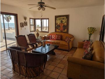 CASA EN VENTA FRENTE AL MAR EN LAS BOCAS, SONORA