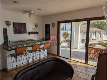 CASA EN VENTA FRENTE AL MAR EN LAS BOCAS, SONORA