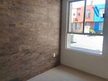 VENTA DE CASA EN FRACCIONAMIENTO CEDROS 4000 EN LERMA