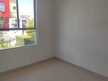 VENTA DE CASA EN FRACCIONAMIENTO CEDROS 4000 EN LERMA