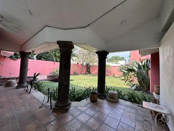CASA EN KLOSTER SUMIYA