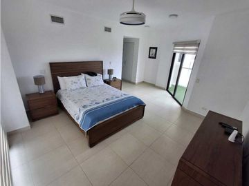 APARTAMENTO A LA VENTA PH LAS OLAS 2 VISTA MAR SAN CARLOS