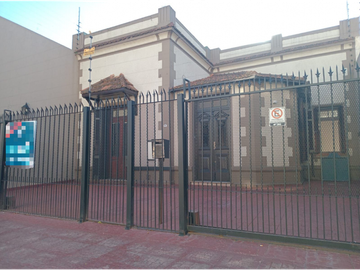 Casa de estilo, inmejorable estado, totalmente reciclada.