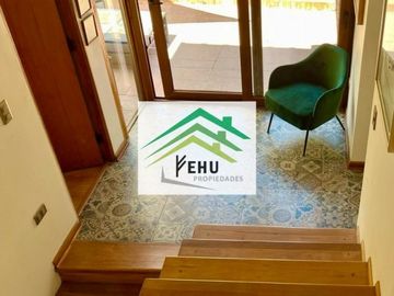 SE VENDE CASA DE ENSUEÑO EN LOMAS DE LO AGUIRRE, SANTIAGO