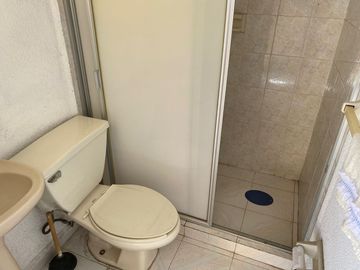 VENTA DE CASA EN COLONIA SANTA CRUZ AZCAPOTZALTONGO TOLUCA