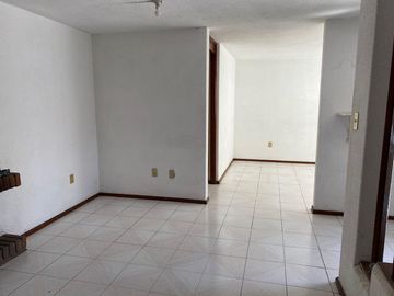 VENTA DE CASA EN COLONIA SANTA CRUZ AZCAPOTZALTONGO TOLUCA