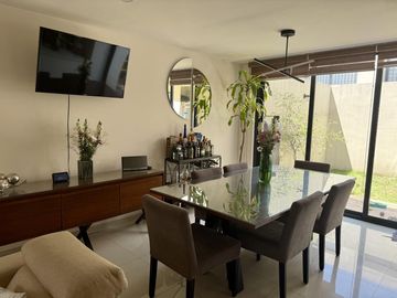 Casa en venta con ampliación en Fenix I
