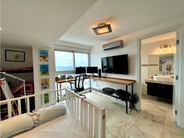 PENTHOUSE EN AVENIDA BALBOA - VENTA