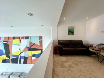 PENTHOUSE EN AVENIDA BALBOA - VENTA