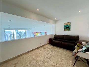 PENTHOUSE EN AVENIDA BALBOA - VENTA
