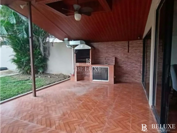 SE VENDE CASA EN VILLA ZAITA (20)